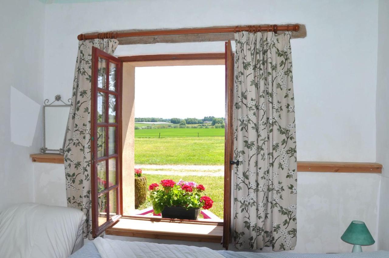 Gites Du Castellare Le Chalard Dış mekan fotoğraf