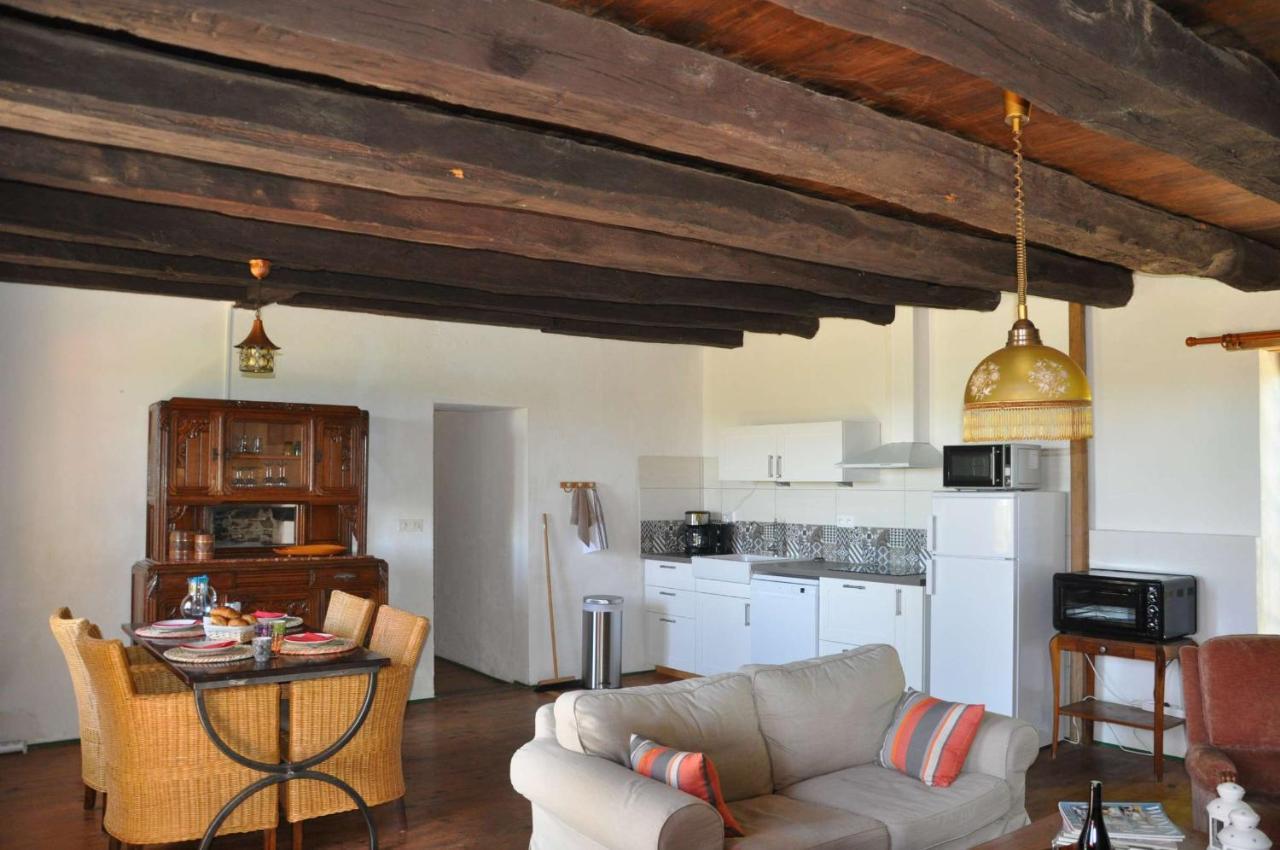 Gites Du Castellare Le Chalard Dış mekan fotoğraf
